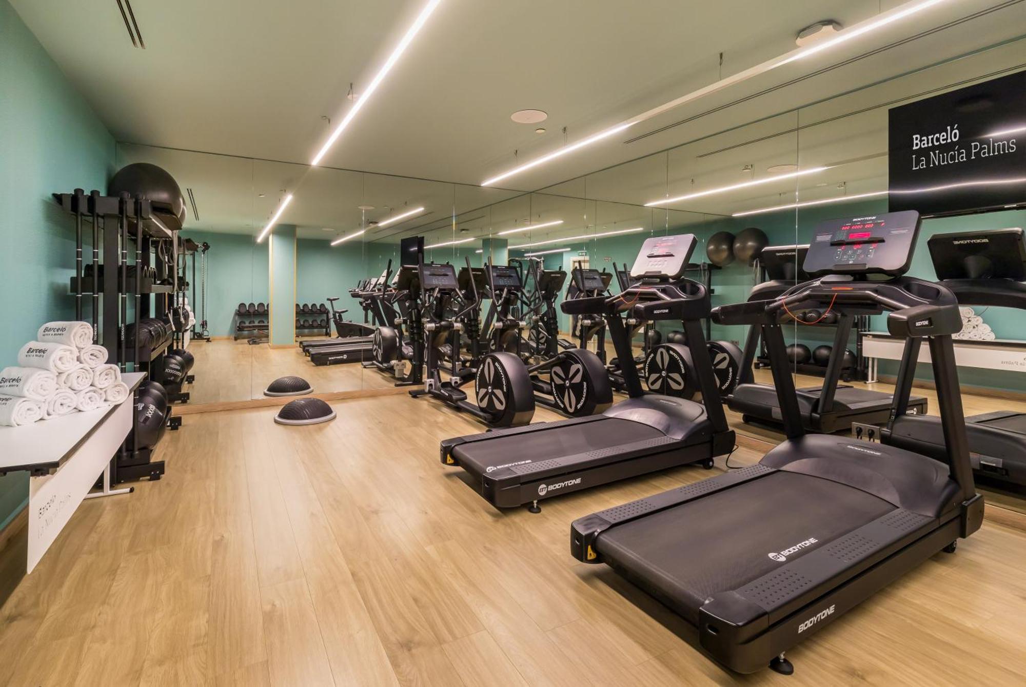 Hotel Barcelo La Nucia Palms Esterno foto The gym at La Varenna